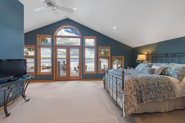 4296 Cottage Park Road, White Bear Lake, MN 55110