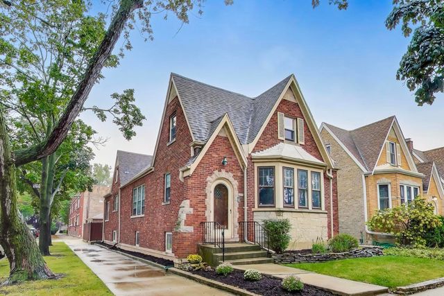 5501 W BYRON Street, Chicago, IL 60641
