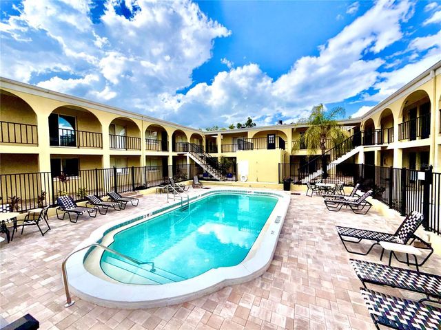 3206 W AZEELE STREET 100, Tampa, FL 33609