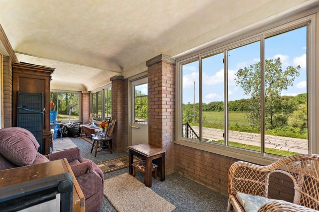 138 Mcclung Road, La Porte, IN 46350