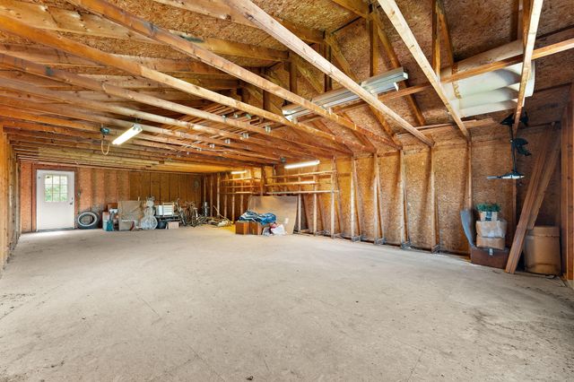 138 Mcclung Road, La Porte, IN 46350