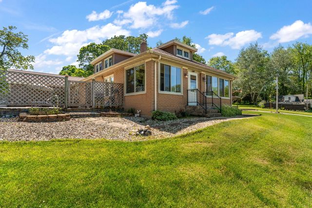 138 Mcclung Road, La Porte, IN 46350