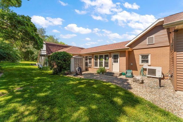 138 Mcclung Road, La Porte, IN 46350