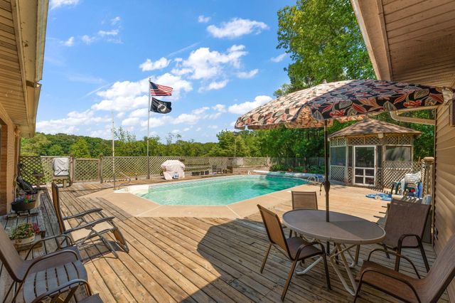 138 Mcclung Road, La Porte, IN 46350