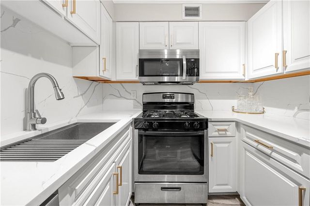 2479 Peachtree Road NE 1801, Atlanta, GA 30305