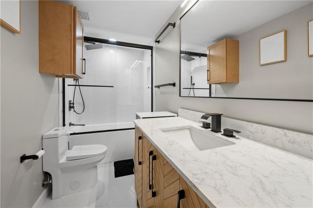 2479 Peachtree Road NE 1801, Atlanta, GA 30305