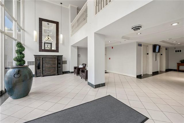 2479 Peachtree Road NE 1801, Atlanta, GA 30305