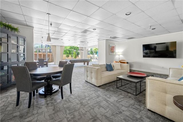 2479 Peachtree Road NE 1801, Atlanta, GA 30305