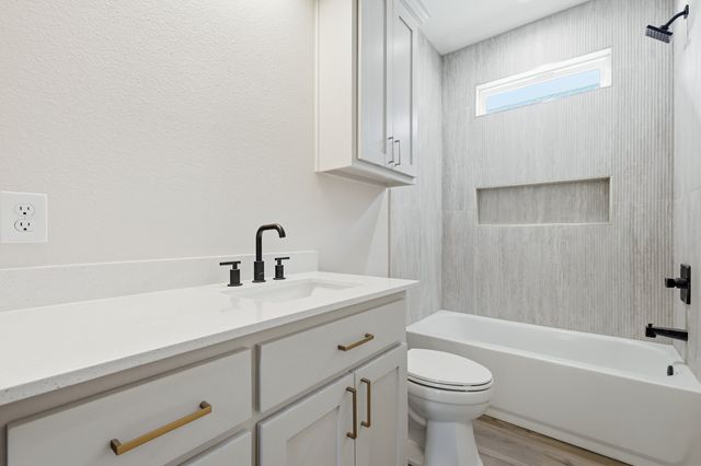 314 W Cobb Street, Bridgeport, TX 76426