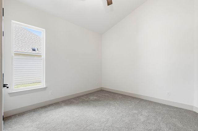 314 W Cobb Street, Bridgeport, TX 76426