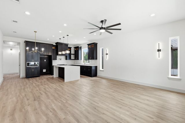 314 W Cobb Street, Bridgeport, TX 76426