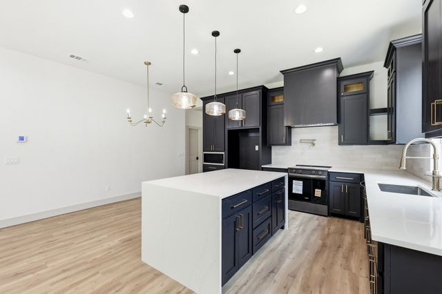314 W Cobb Street, Bridgeport, TX 76426