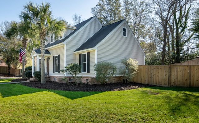 925 Jacksnipe Lane, Mount Pleasant, SC 29464