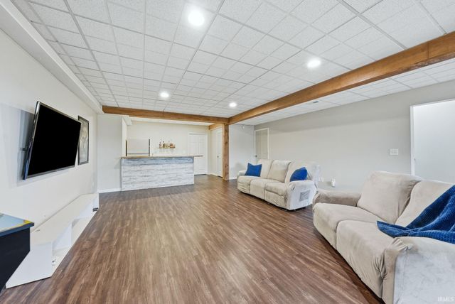 7833 Garman Road, Auburn, IN 46706