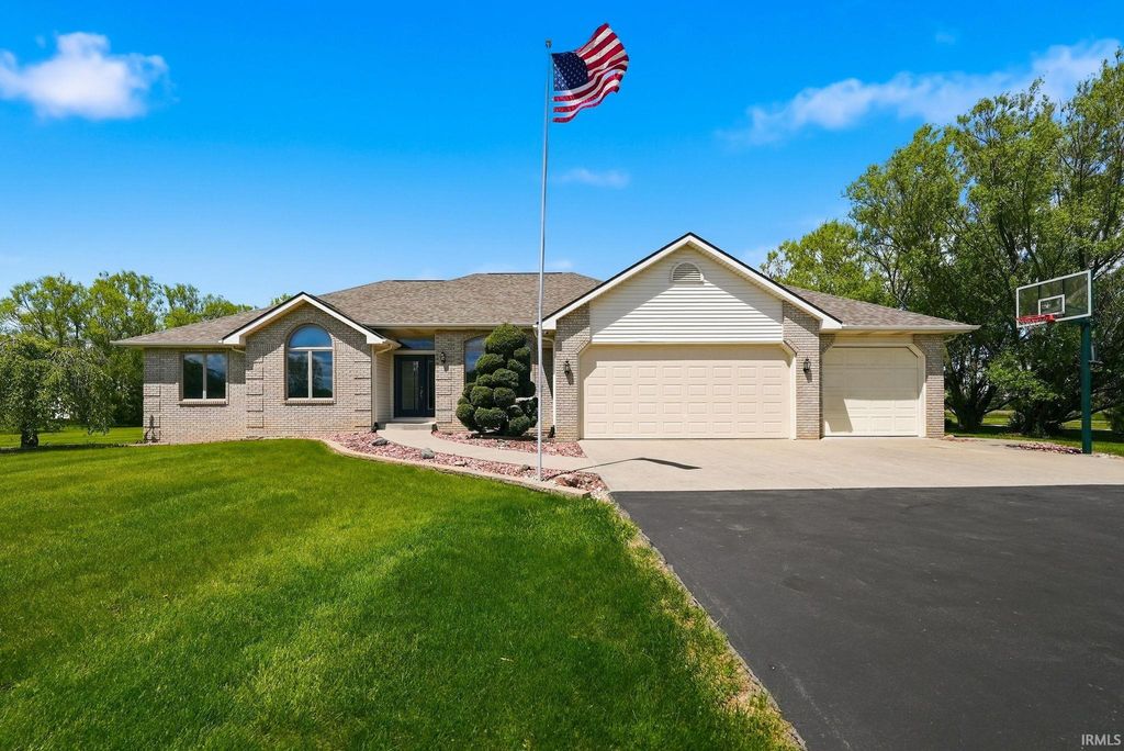 7833 Garman Road, Auburn, IN 46706