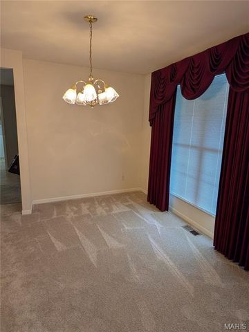 521 Grand Avenue, Waterloo, IL 62298
