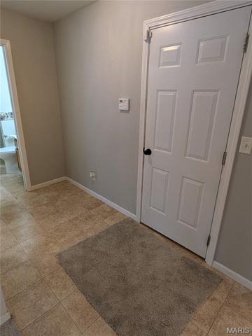 521 Grand Avenue, Waterloo, IL 62298