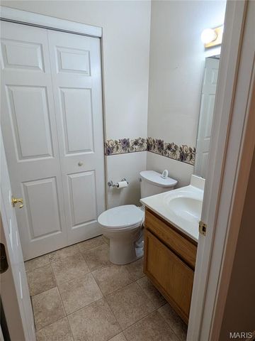 521 Grand Avenue, Waterloo, IL 62298