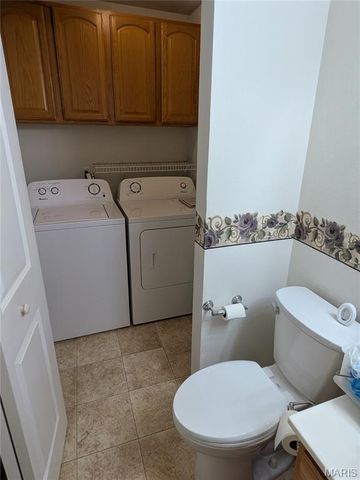 521 Grand Avenue, Waterloo, IL 62298