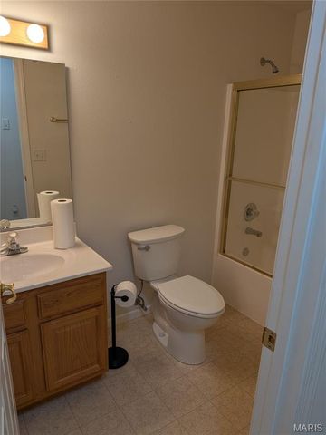 521 Grand Avenue, Waterloo, IL 62298