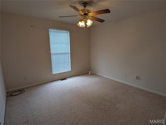 521 Grand Avenue, Waterloo, IL 62298