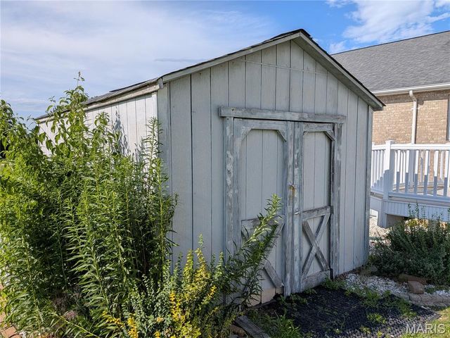 521 Grand Avenue, Waterloo, IL 62298