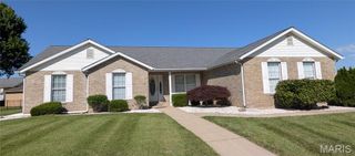 521 Grand Avenue, Waterloo, IL 62298