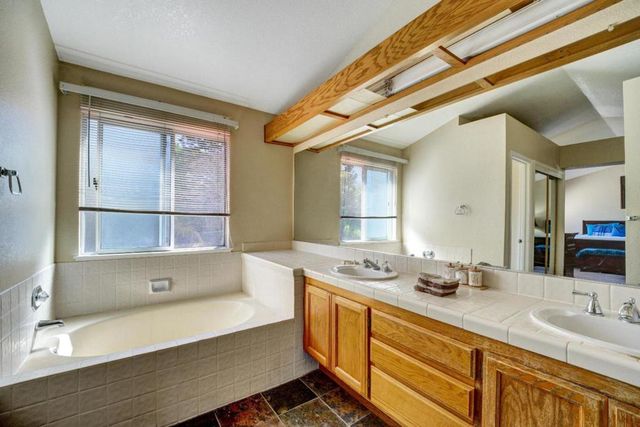 39 Stony Hill Court, Oakley, CA 94561