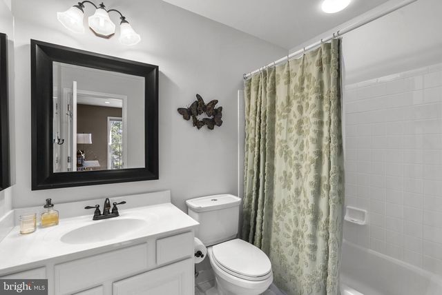 13913 LITTLE TREE CT, Rockville, MD 20850