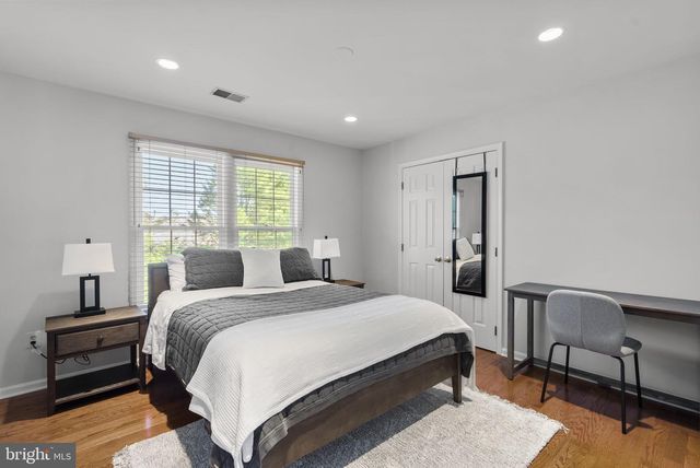 13913 LITTLE TREE CT, Rockville, MD 20850
