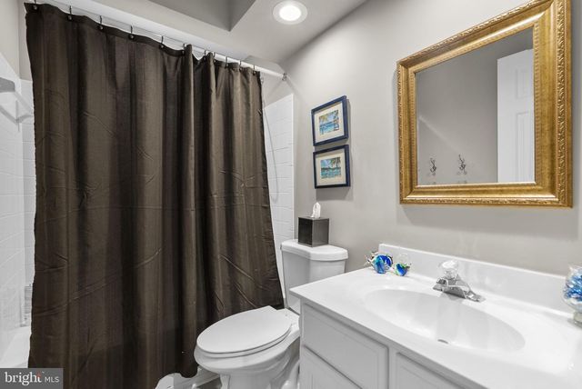 13913 LITTLE TREE CT, Rockville, MD 20850