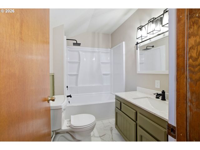 7628 N Dwight Ave, Portland, OR 97203