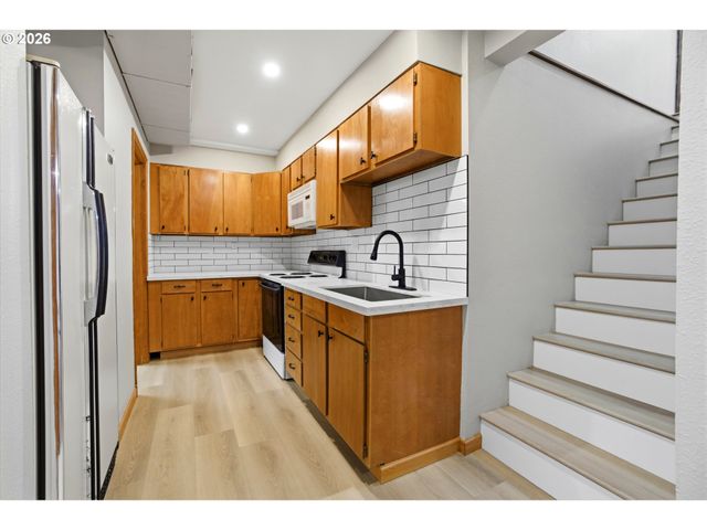 7628 N Dwight Ave, Portland, OR 97203