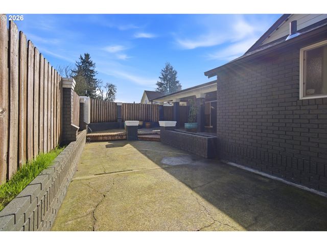 7628 N Dwight Ave, Portland, OR 97203