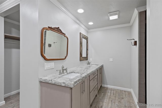 7665 S Quebec Avenue, Tulsa, OK 74137