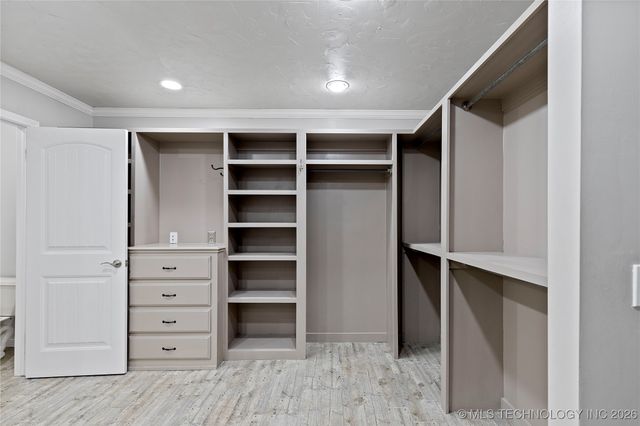 7665 S Quebec Avenue, Tulsa, OK 74137