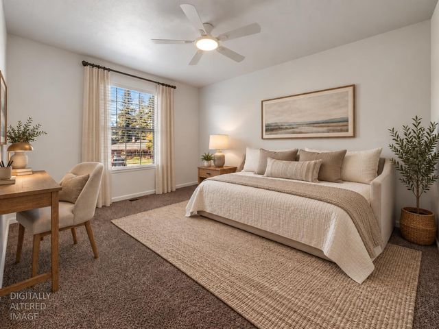 2135 Navajo Ct, Oakdale, CA 95361