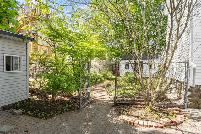 36 Chestnut St., Marlborough, MA 01752