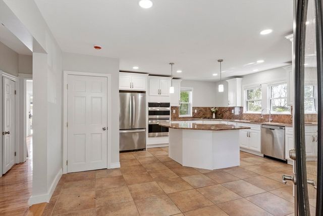 36 Chestnut St., Marlborough, MA 01752