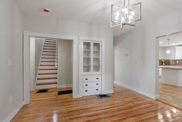 36 Chestnut St., Marlborough, MA 01752