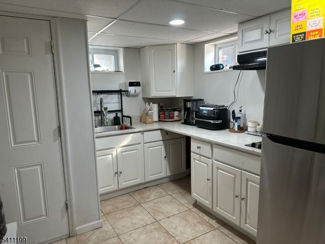 4 Elizabeth Ave, Stanhope Boro, NJ 07874