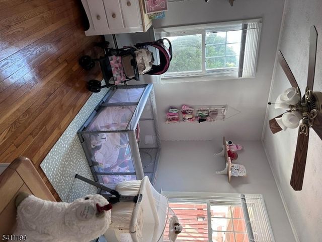 4 Elizabeth Ave, Stanhope Boro, NJ 07874