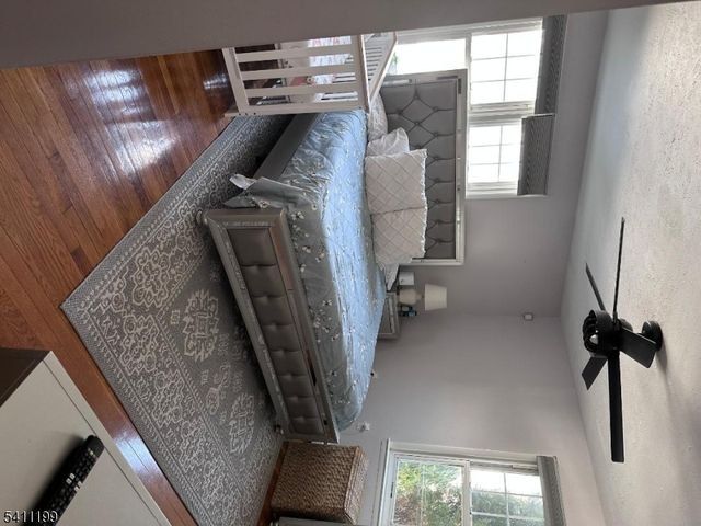 4 Elizabeth Ave, Stanhope Boro, NJ 07874