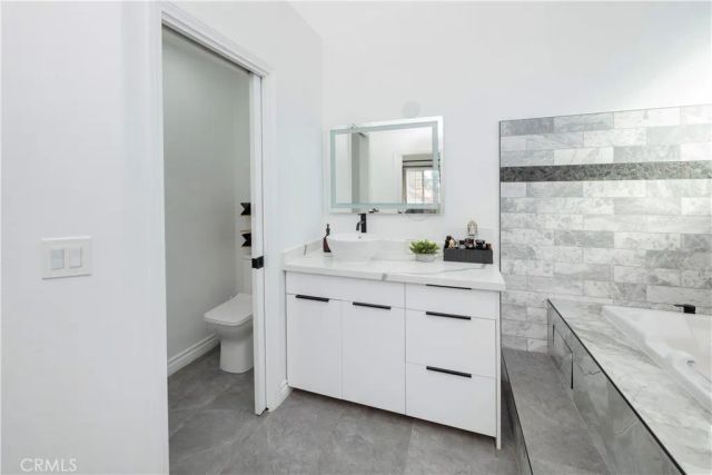 7652 Coolgrove, Downey, CA 90240