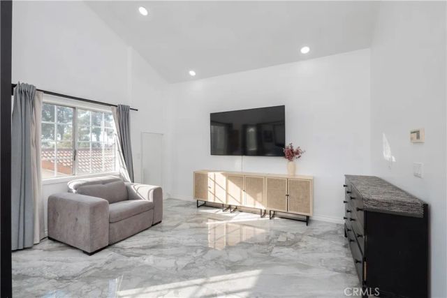 7652 Coolgrove, Downey, CA 90240