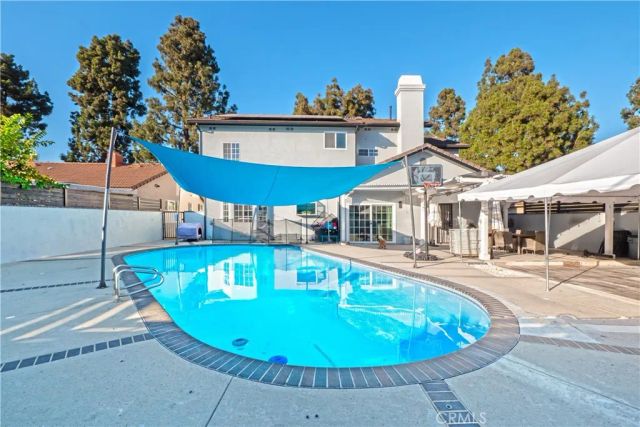 7652 Coolgrove, Downey, CA 90240