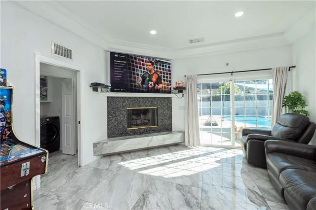 7652 Coolgrove, Downey, CA 90240