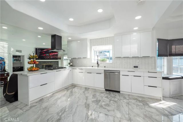 7652 Coolgrove, Downey, CA 90240