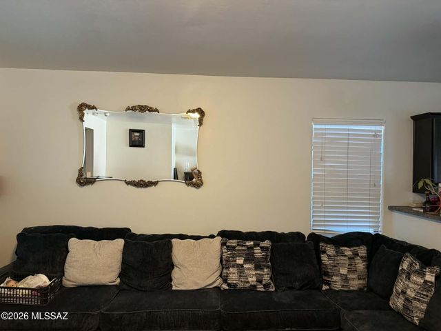 11252 W Artifact Quarry Drive, Marana, AZ 85658