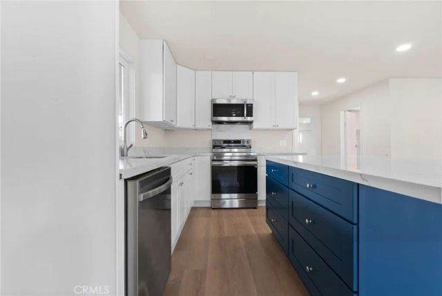 16222 Monterey 379, Huntington Beach, CA 92649